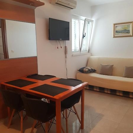 Apartment Lea Slatine Bagian luar foto